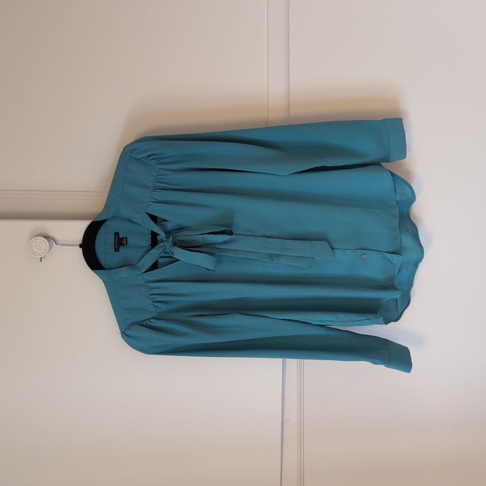 Ann Taylor Button Up Blouse with Bow size S